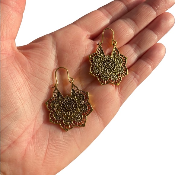 Boho Style Engraved Gold Drop Earrings - Picture 2 of 3